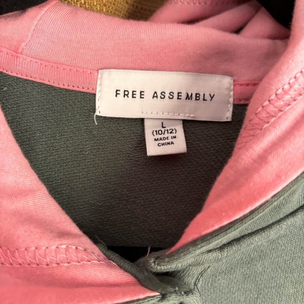 🌸 3/$25 Free Assembly Girls Olive/Pink pullover Tunic Large 10/12 - Picture 3 of 11